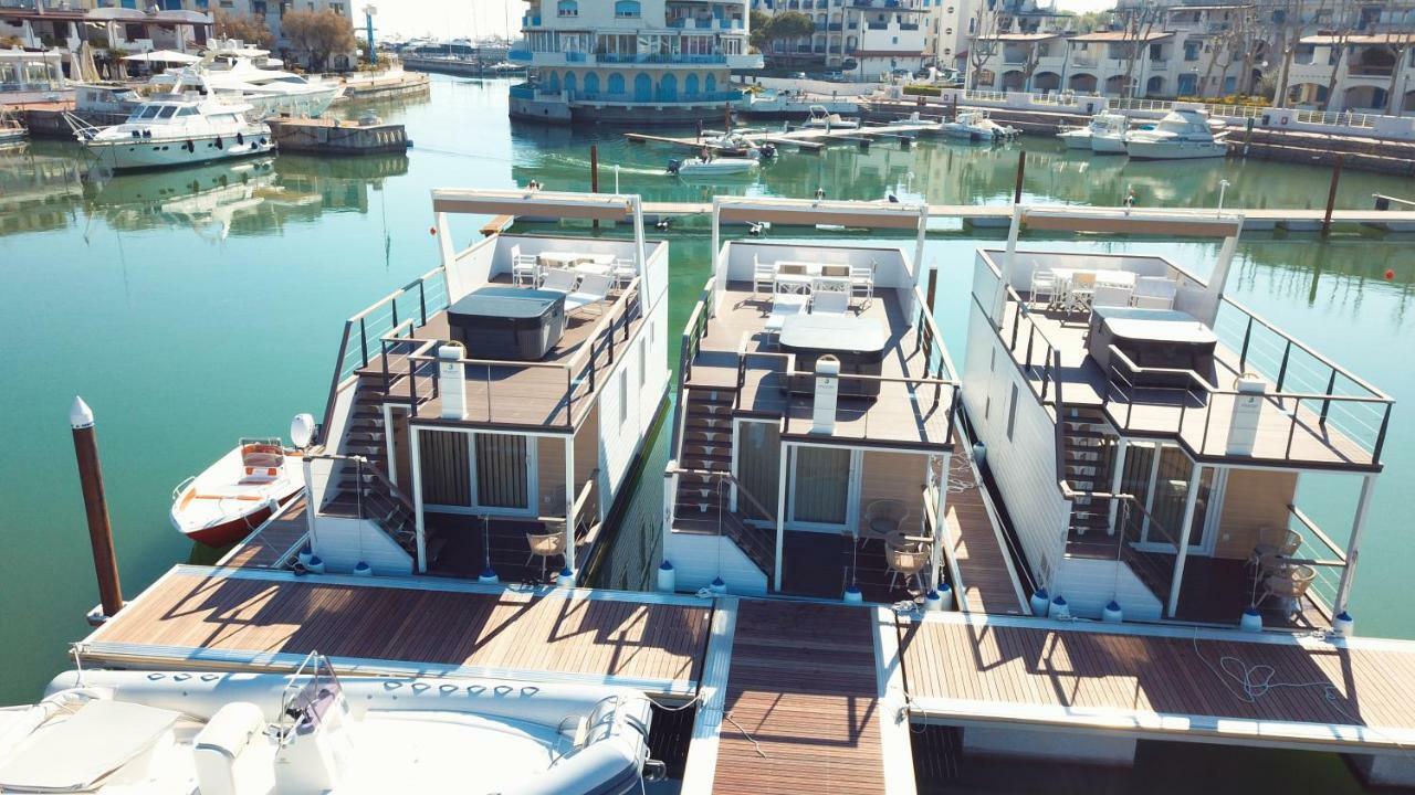 Portoverde Luxury Houseboat 米萨诺阿德里亚蒂科 外观 照片